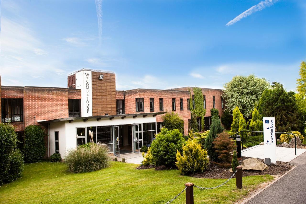 Lane End Hotel High Wycombe Buitenkant foto