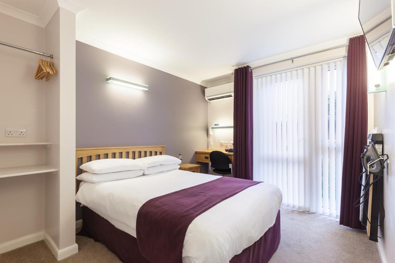 Lane End Hotel High Wycombe Buitenkant foto